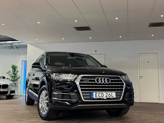 Audi Q7 7 of 30