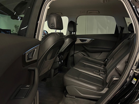 Audi Q7 21 of 30