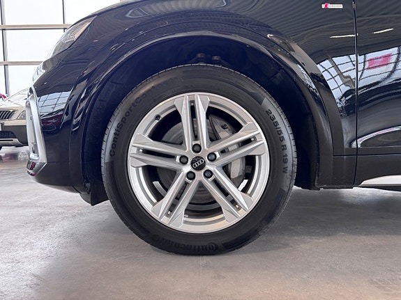Audi Q5 18 of 18