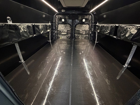 Mercedes-Benz Sprinter 319 22 of 30