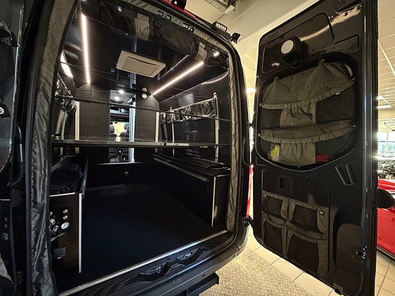 Mercedes-Benz Sprinter 319 29 of 30