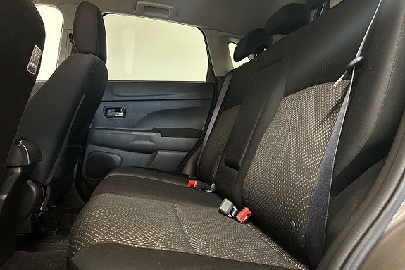 Mitsubishi ASX 17 of 24