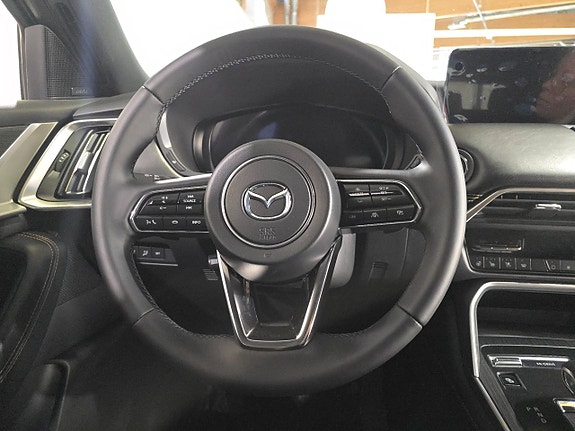 Mazda CX-60 10 of 13