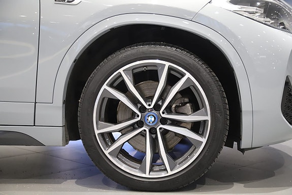 BMW X2 4 of 5