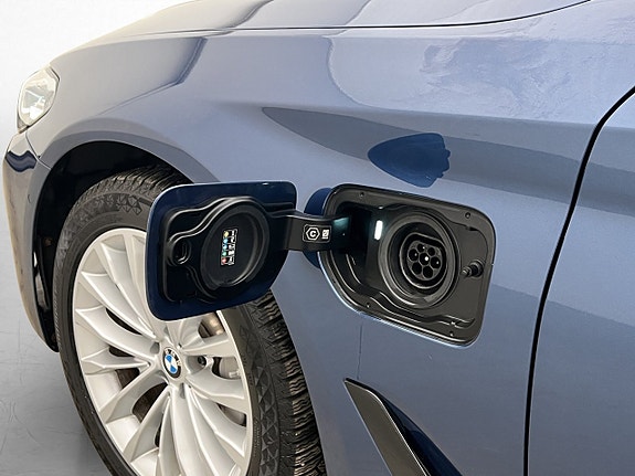 BMW 530e 10 of 29