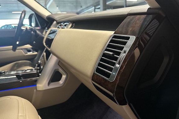 Land Rover Range Rover 15 of 25