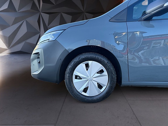 Nissan Townstar 8 of 15