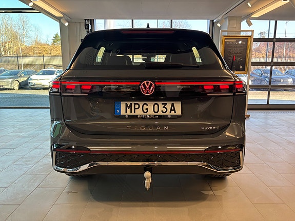 Volkswagen Tiguan 6 of 20
