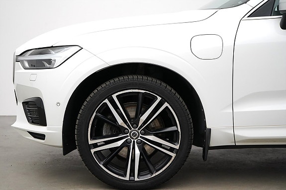 Volvo XC60 3 of 5