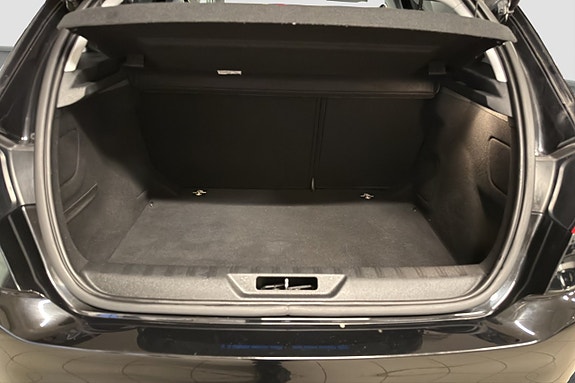 Peugeot 308 9 of 17