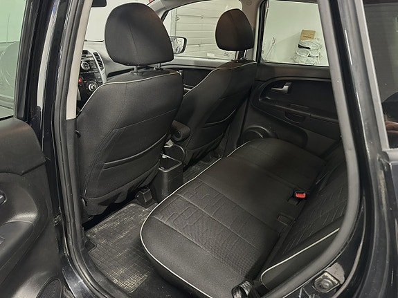 Kia Venga 15 of 15