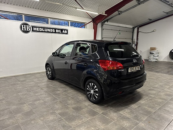 Kia Venga 7 of 15