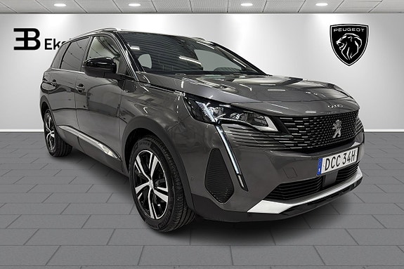 Peugeot 5008 3 of 5