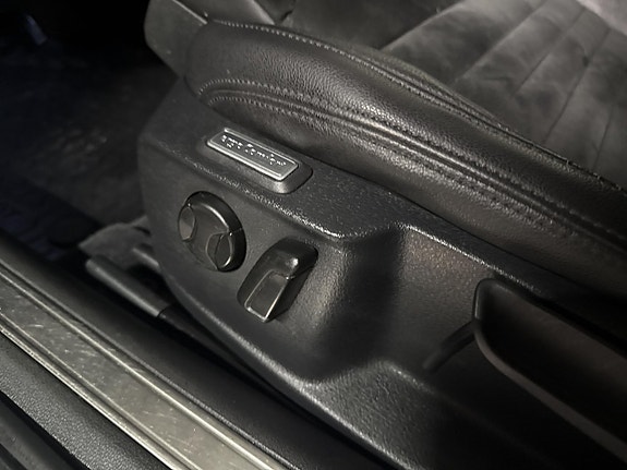 Volkswagen Passat 16 of 20