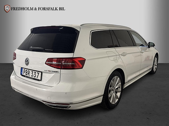 Volkswagen Passat 5 of 5
