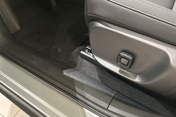 Volvo EX30 17 of 30