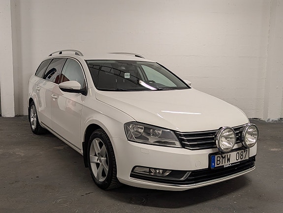 Volkswagen Passat 18 of 22