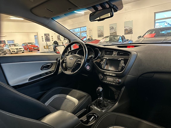 Kia Ceed 20 of 23