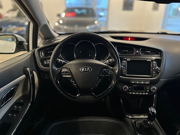 Kia Ceed 19 of 23