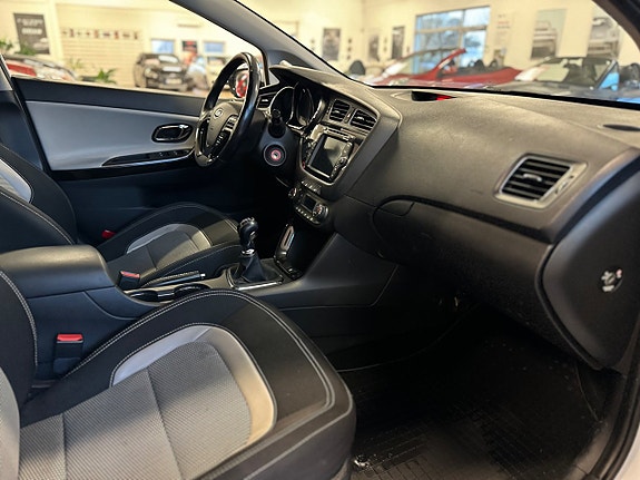 Kia Ceed 16 of 23