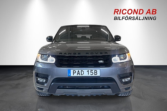Land Rover Range Rover Sport 9 of 30