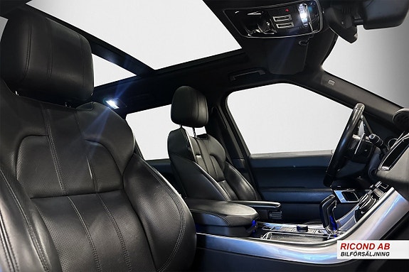 Land Rover Range Rover Sport 15 of 30