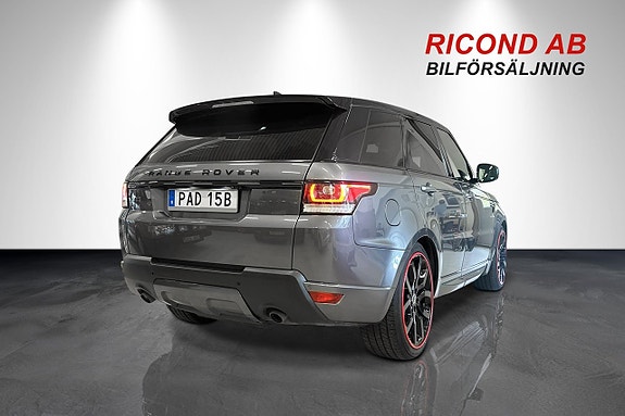 Land Rover Range Rover Sport 12 of 30
