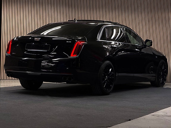 Cadillac CT6 8 of 30