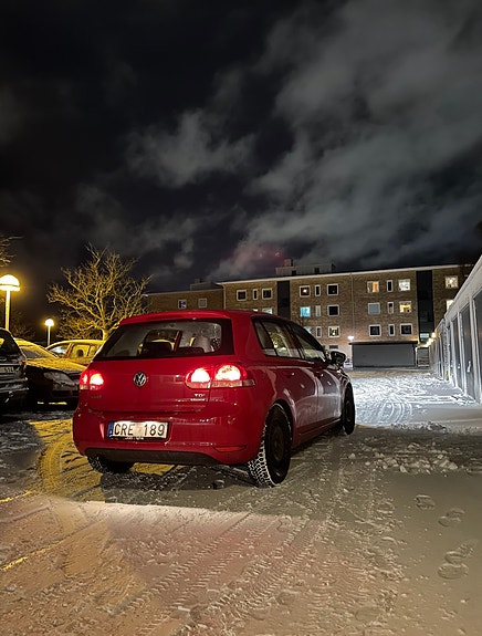 Volkswagen Golf VI 3 of 12