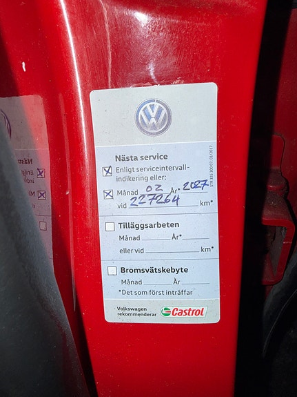 Volkswagen Golf VI 12 of 12