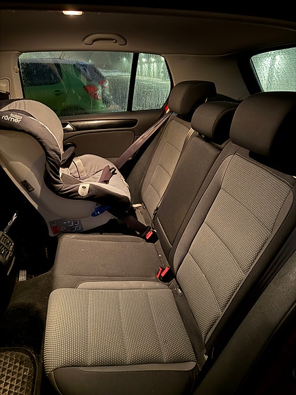 Volkswagen Golf VI 5 of 12
