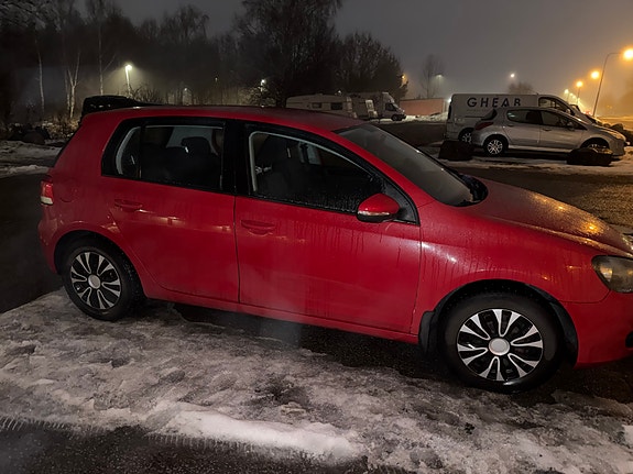 Volkswagen Golf VI 8 of 12