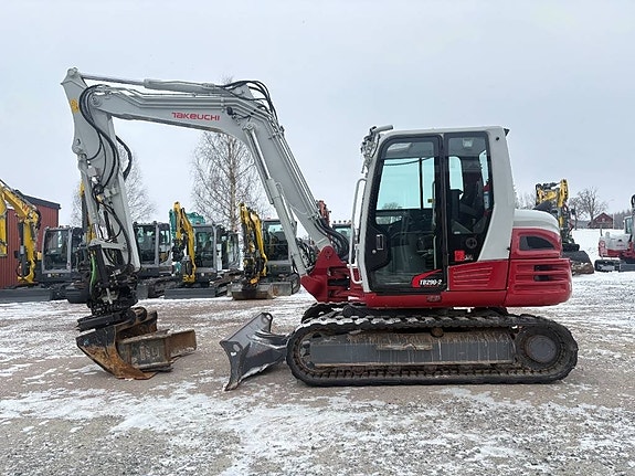 Takeuchi TB290