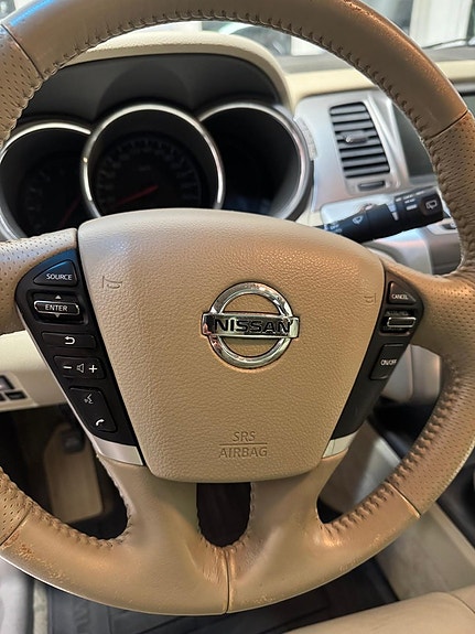 Nissan Murano 8 of 20