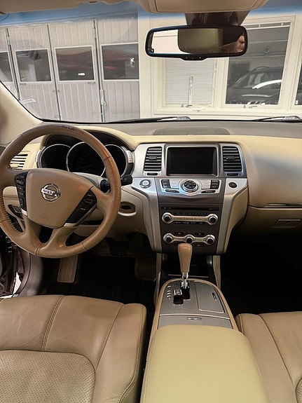 Nissan Murano 7 of 20