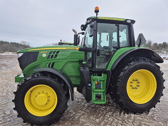 John Deere 6155M