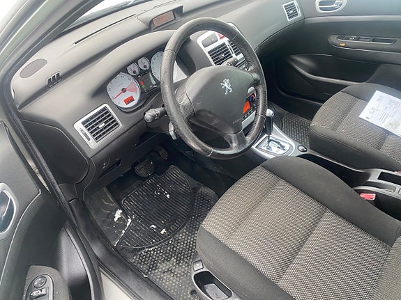 Peugeot 307 14 of 14