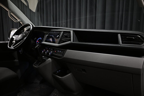 Volkswagen Transporter 24 of 30