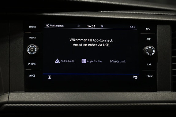 Volkswagen Transporter 23 of 30