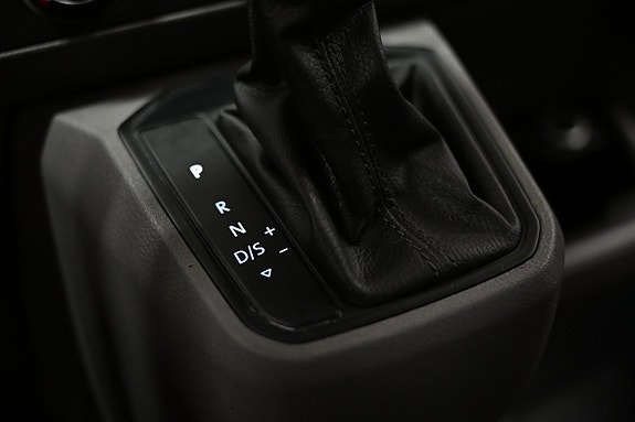 Volkswagen Transporter 25 of 30