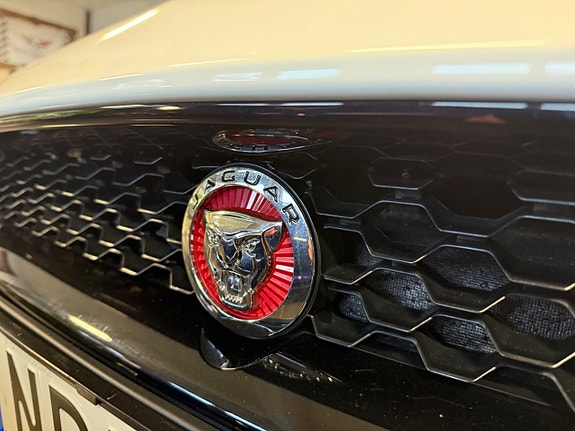 Jaguar F-TYPE 7 of 30