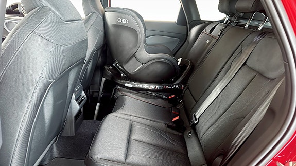 Audi Q3 12 of 14