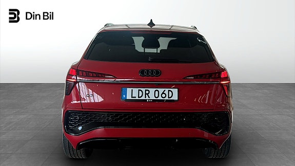 Audi Q3 5 of 5