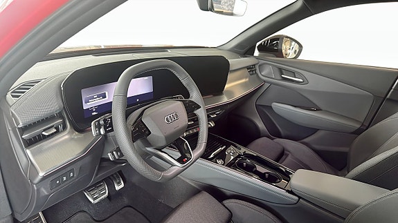 Audi Q3 7 of 14