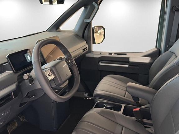 Kia PV5 8 of 19