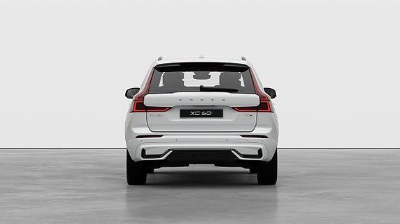 Volvo XC60 4 of 5