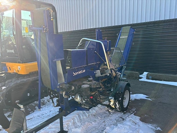 Bonnet BON380 Bensin med elevator 4+6 klyv