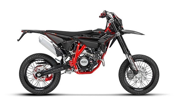 Beta MOTARD BLACK RR 125 4T R 2026 FINNS I VÅR BUTIK! 3 of 5