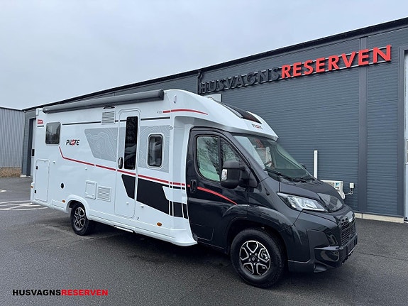 Pilote P726 FC Expression