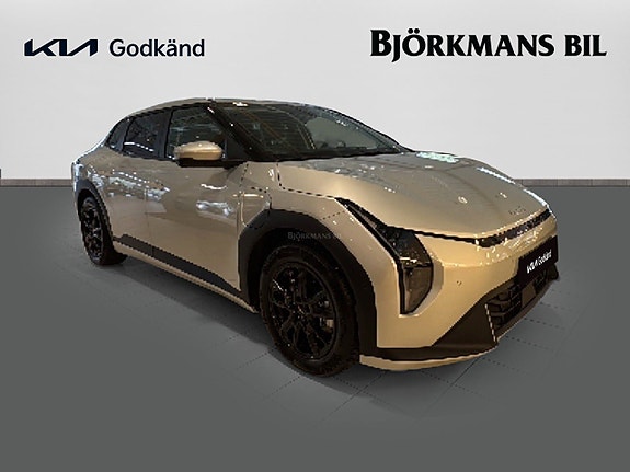 Kia EV4 3 of 27